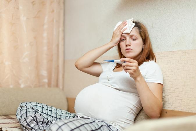刚怀孕发烧对胎儿有影响吗